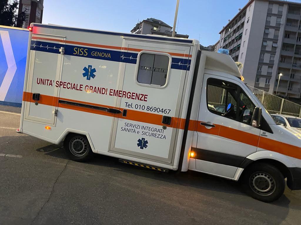 Ambulanza privata SISS a Genova — servizio 24 ore su 24