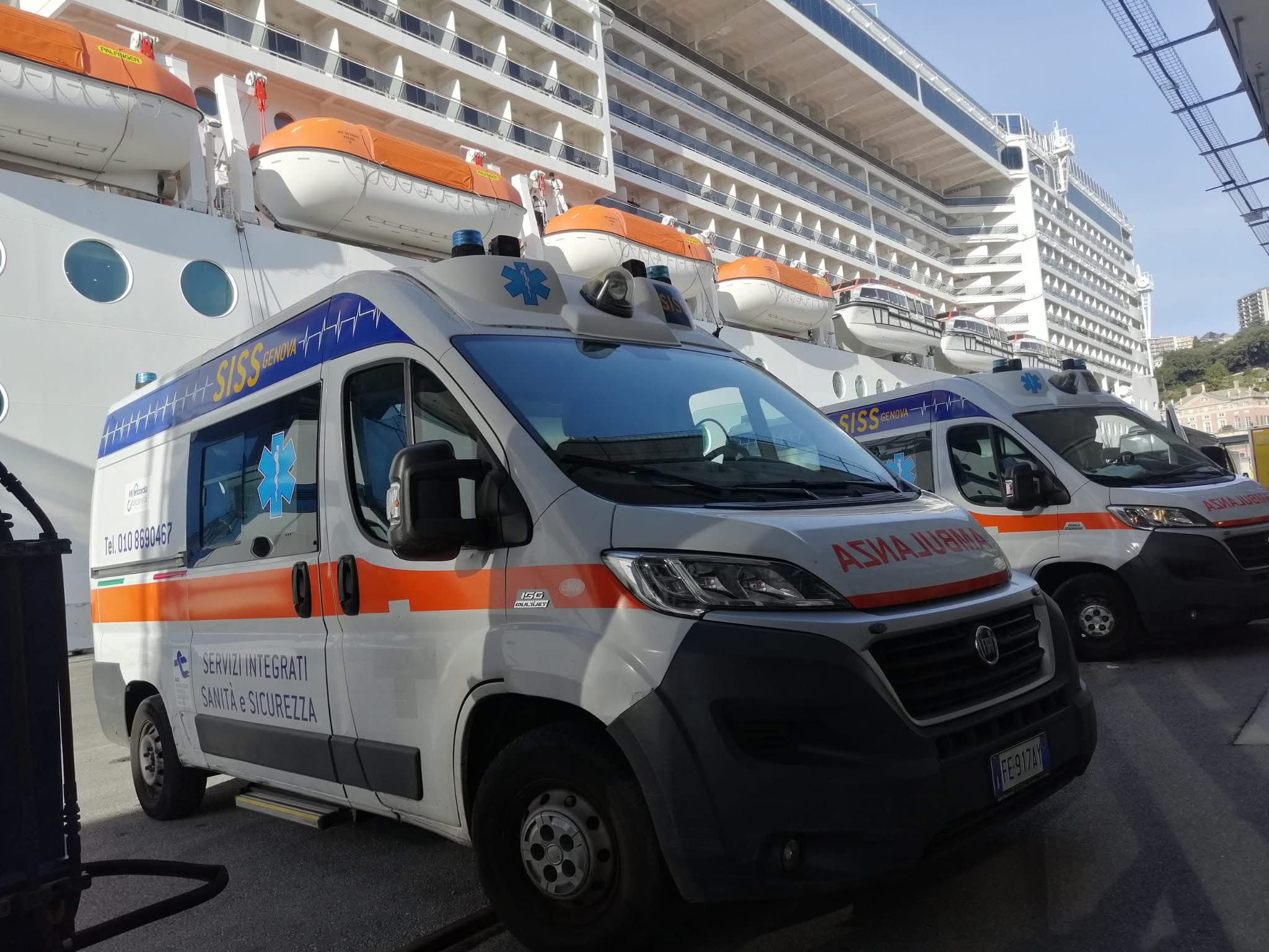 Ambulanza SISS al porto antico di Genova — servizio marittimo